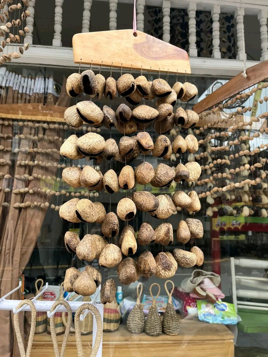 Handmade Kluwek Shell Hanging Décor